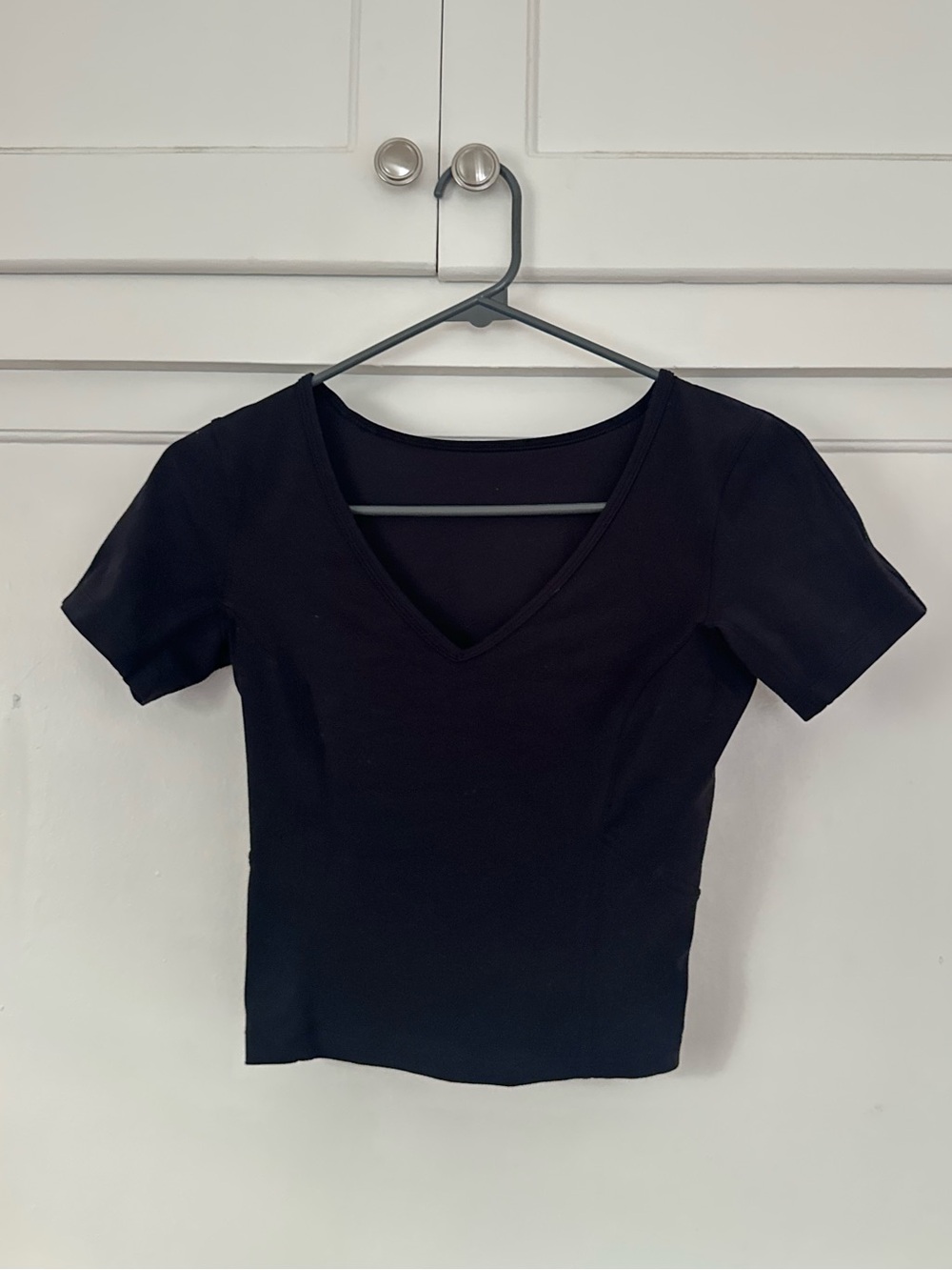 Lululemon Nulu Cropped Slim Yoga Short Sleeve Black